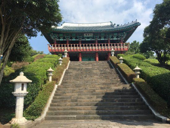 Cascade de Cheonjeyeon